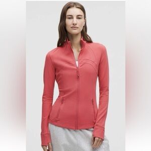 NWT Lululemon Define Jacket *Nulu ™ / Desert Red